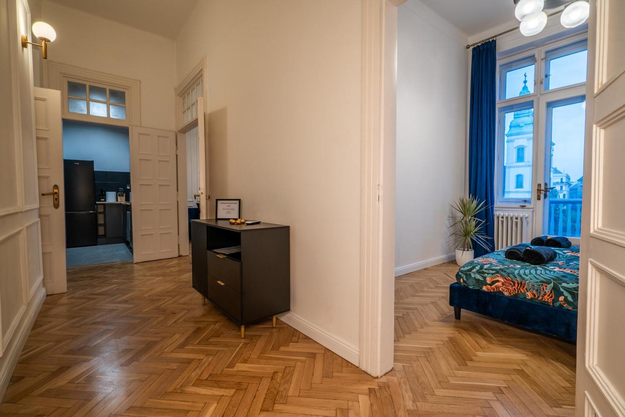 Budapest Riverfront Suite Bagian luar foto